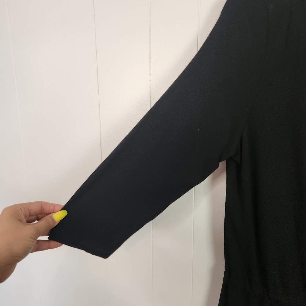 L.L. Bean Dress Womens Size Medium Black Stretch Jersey Knit 3/4 Sleeves V-Neck - Picture 6 of 13
